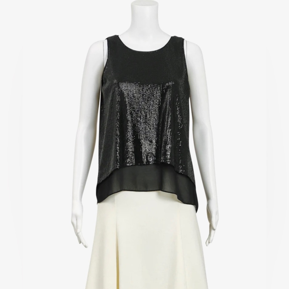 NWOT BCBG MAX AZRIA SEQUINNED TOP